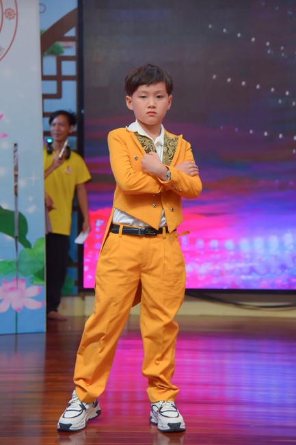 Performances on International Children's Day