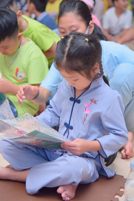 Performances on International Children's Day