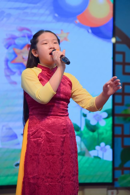 Performances on International Children's Day