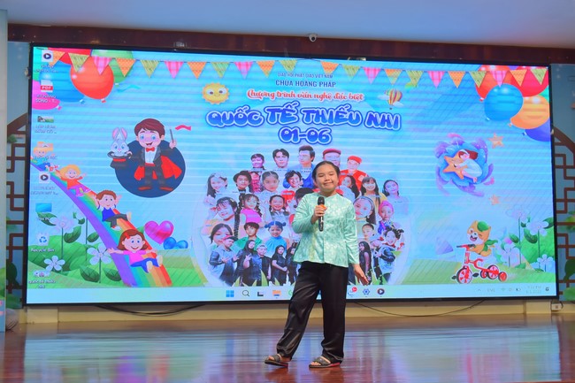 Performances on International Children's Day