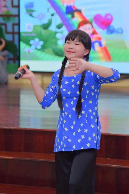 Performances on International Children's Day