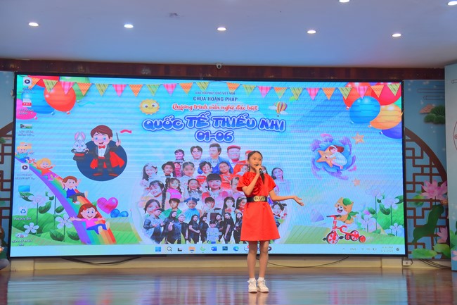 Performances on International Children's Day