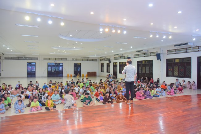 Performances on International Children's Day