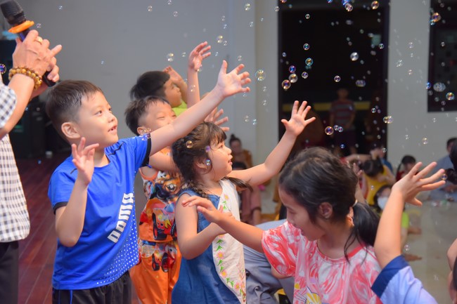 Performances on International Children's Day