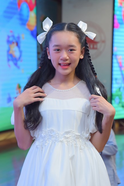 Performances on International Children's Day