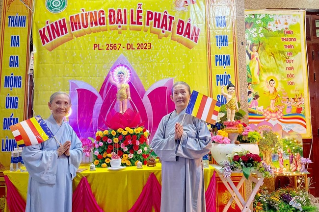 Recognition Award for Vesak Decoration at Buddhists’ residences