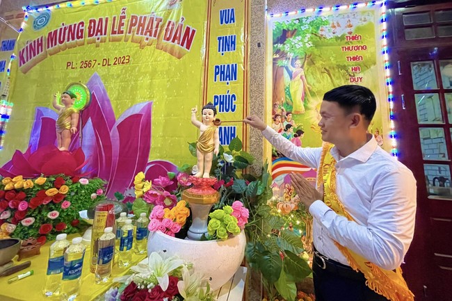 Recognition Award for Vesak Decoration at Buddhists’ residences