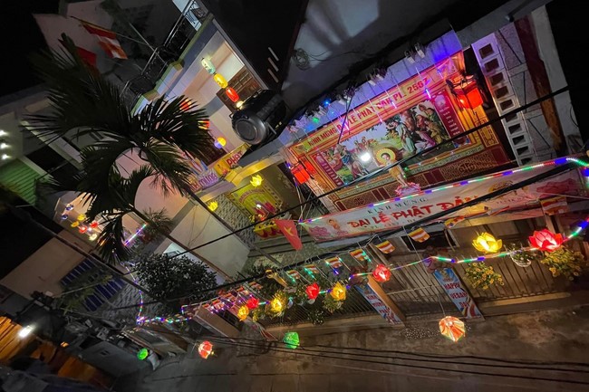 Recognition Award for Vesak Decoration at Buddhists’ residences