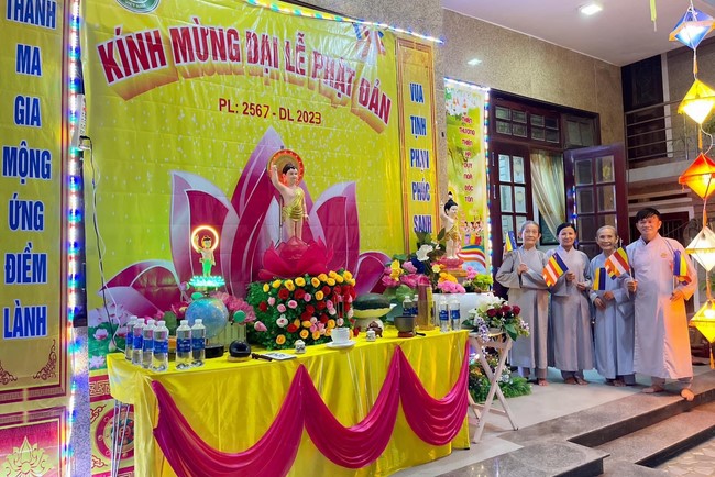 Recognition Award for Vesak Decoration at Buddhists’ residences