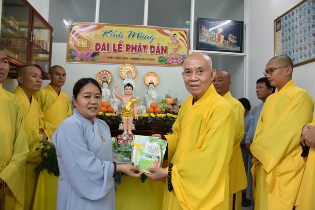 Recognition Award for Vesak Decoration at Buddhists’ residences