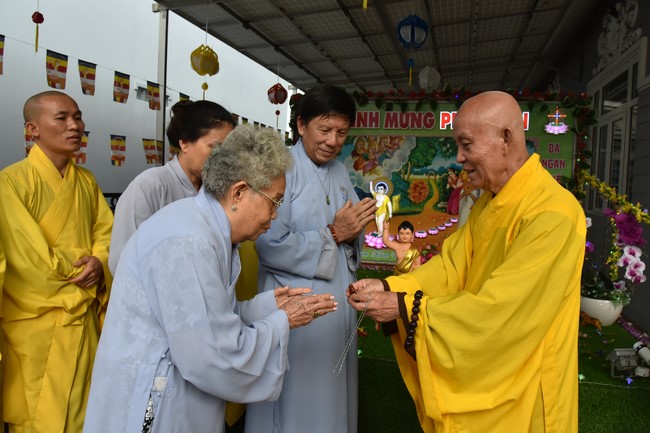 Recognition Award for Vesak Decoration at Buddhists’ residences