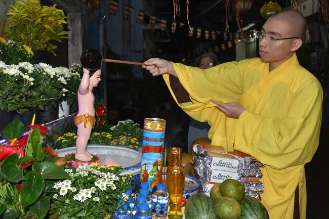 Recognition Award for Vesak Decoration at Buddhists’ residences