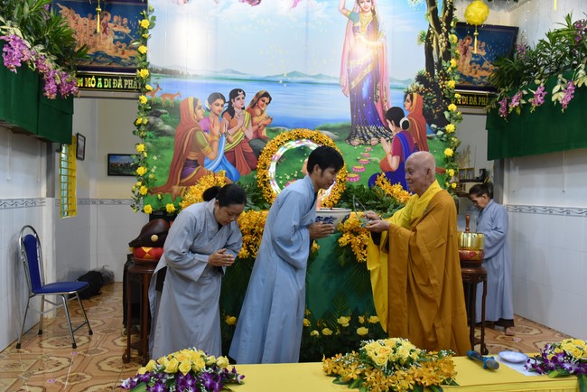Recognition Award for Vesak Decoration at Buddhists’ residences
