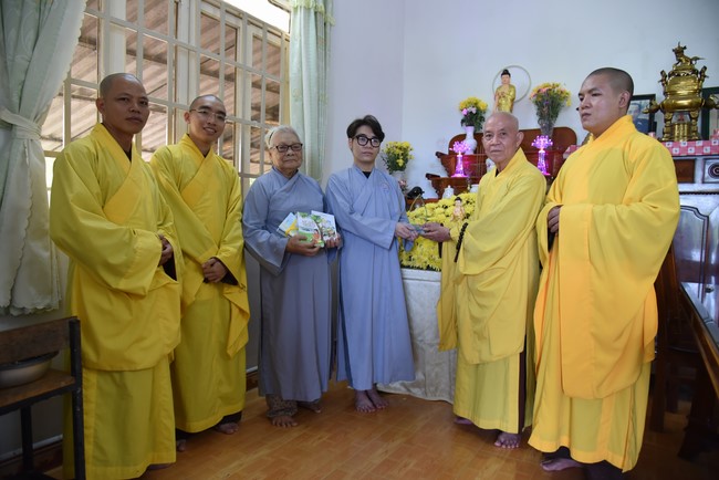 Recognition Award for Vesak Decoration at Buddhists’ residences