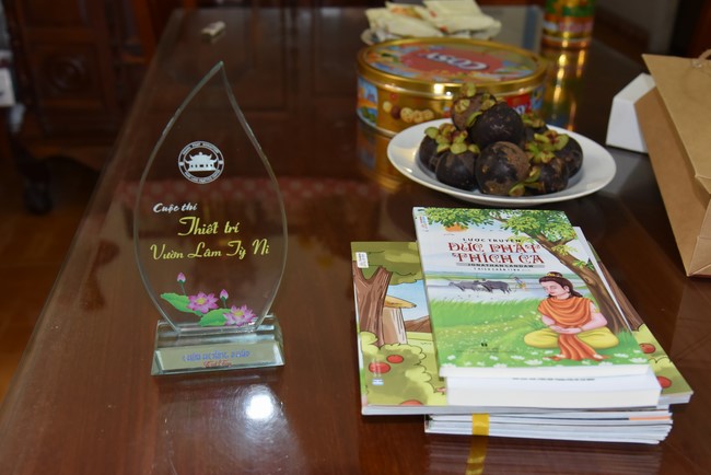 Recognition Award for Vesak Decoration at Buddhists’ residences