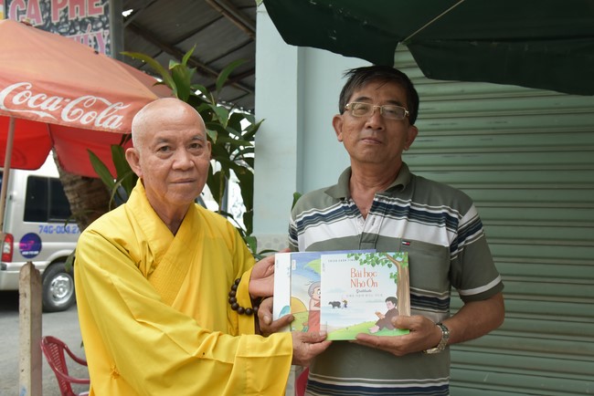 Recognition Award for Vesak Decoration at Buddhists’ residences
