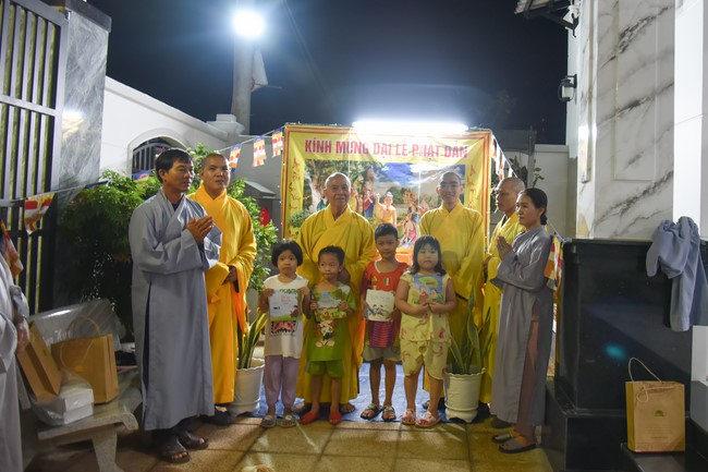 Recognition Award for Vesak Decoration at Buddhists’ residences