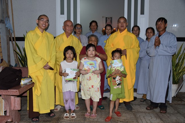 Recognition Award for Vesak Decoration at Buddhists’ residences