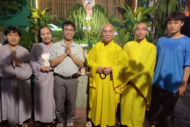 Recognition Award for Vesak Decoration at Buddhists’ residences