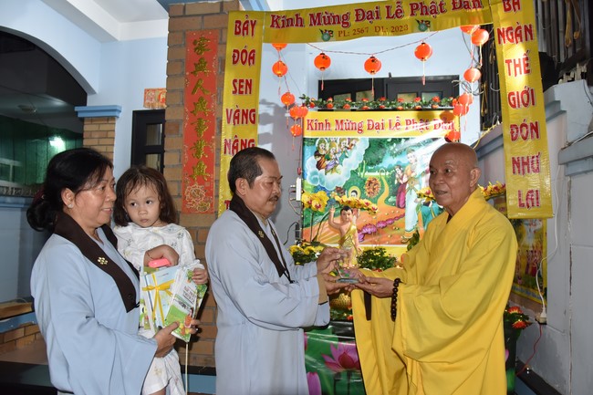 Recognition Award for Vesak Decoration at Buddhists’ residences