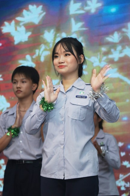 Vesak Music Performance (Buddhist Family Group)