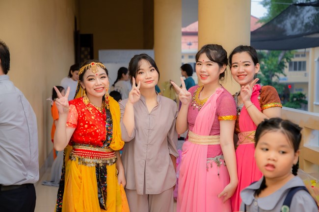 Vesak Music Performance (Buddhist Family Group)