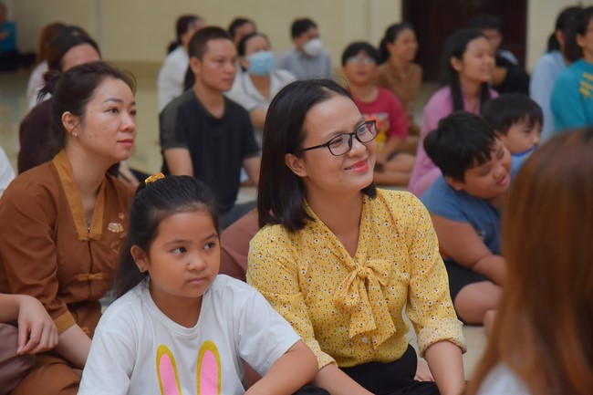 Training class for children's educational skills and cognitive orientation for parents