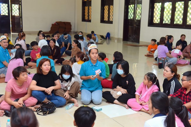 Training class for children's educational skills and cognitive orientation for parents