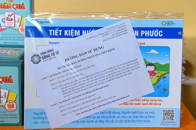 Training class for children's educational skills and cognitive orientation for parents