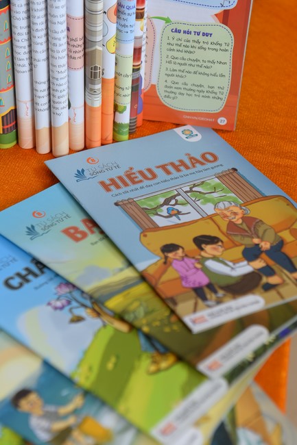 Training class for children's educational skills and cognitive orientation for parents