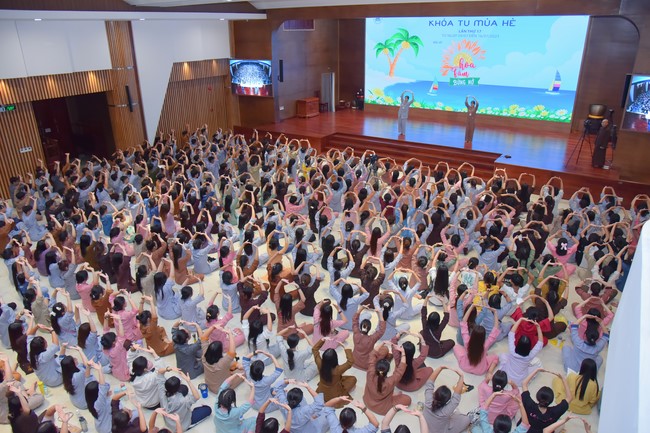 Opening the Summer Retreat 2023