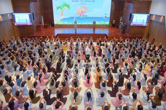 Opening the Summer Retreat 2023