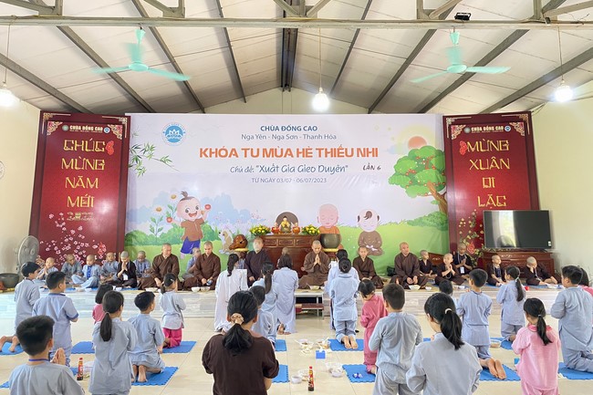 Summer Retreat for children in 2023 at Dong Cao pagoda, Thanh Hoa