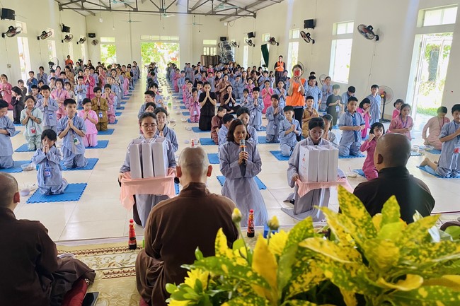 Summer Retreat for children in 2023 at Dong Cao pagoda, Thanh Hoa