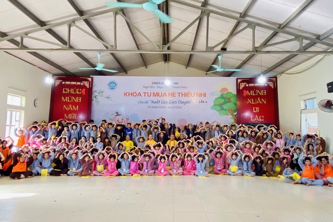 Summer Retreat for children in 2023 at Dong Cao pagoda, Thanh Hoa