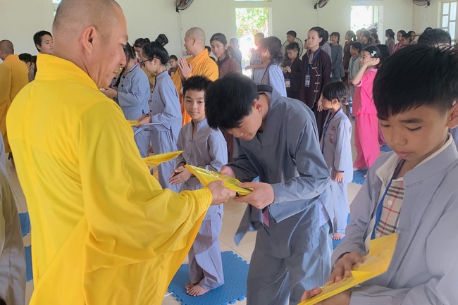 Summer Retreat for children in 2023 at Dong Cao pagoda, Thanh Hoa
