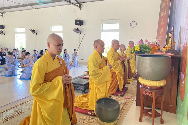 Summer Retreat for children in 2023 at Dong Cao pagoda, Thanh Hoa