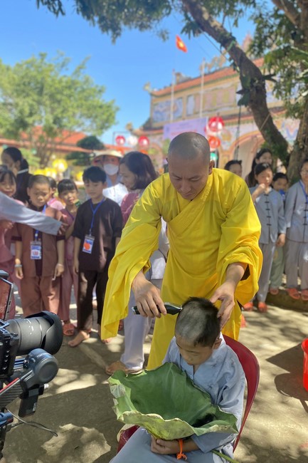 Summer Retreat for children in 2023 at Dong Cao pagoda, Thanh Hoa