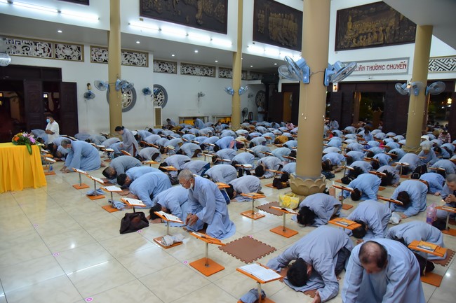 Repentance ceremony on May 30th, Year of the Cat