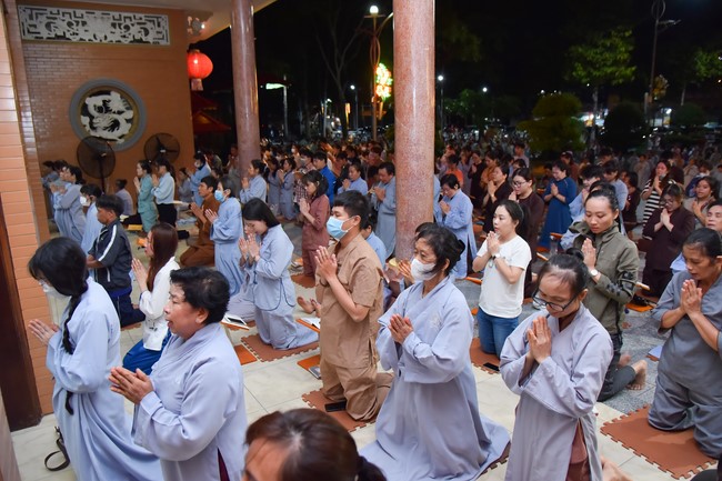 Repentance ceremony on May 30th, Year of the Cat