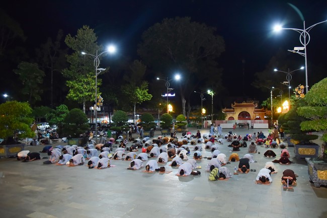 Repentance ceremony on May 30th, Year of the Cat