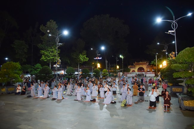 Repentance ceremony on May 30th, Year of the Cat
