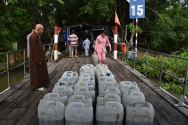 Releasing creatures on the Rain Retreat time