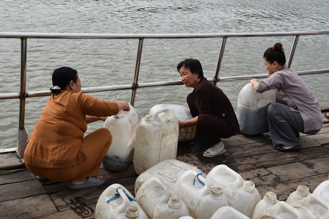 Releasing creatures on the Rain Retreat time