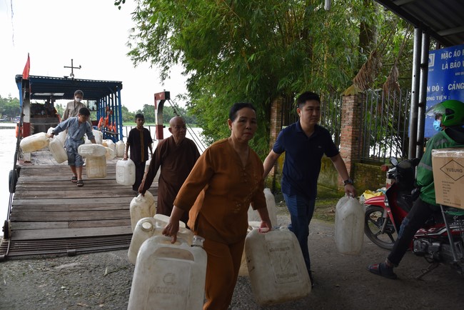 Releasing creatures on the Rain Retreat time