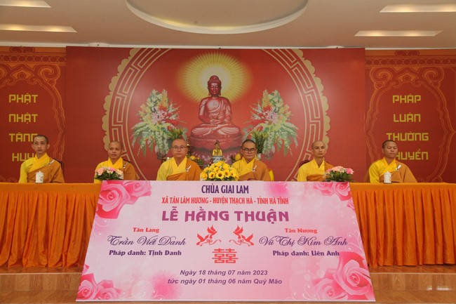 The Wedding Ceremony at Giai Lam pagoda, Ha Tinh