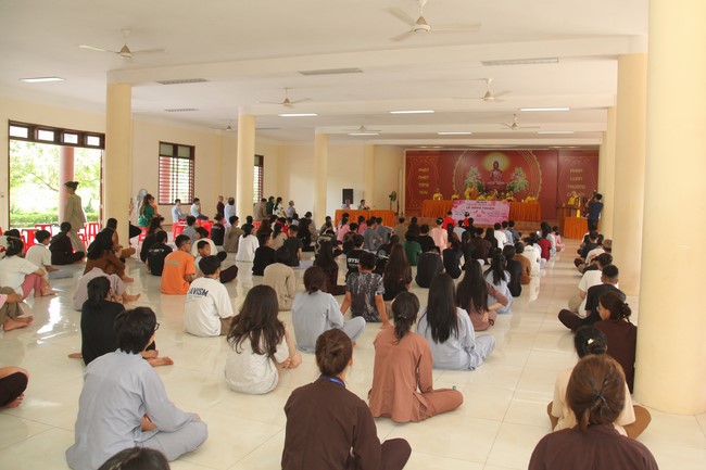 The Wedding Ceremony at Giai Lam pagoda, Ha Tinh