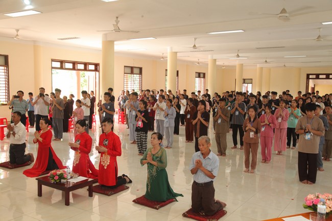 The Wedding Ceremony at Giai Lam pagoda, Ha Tinh