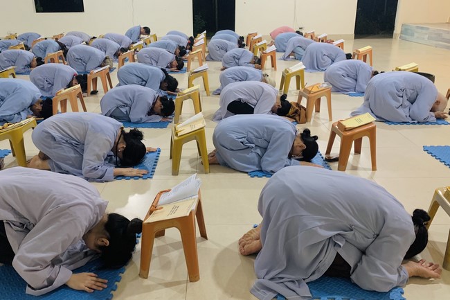 Repentant Ceremony on May 30th, Year of the Cat at Dong Cao pagoda, Thanh Hoa