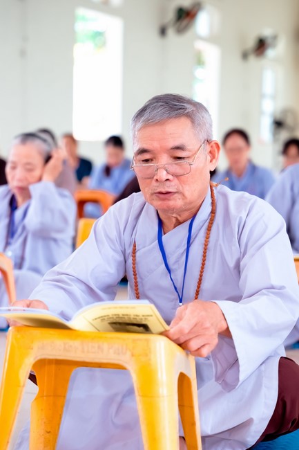 The 1st Retreat The path leading to right direction at Dong Cao Pagoda, Thanh Hoa